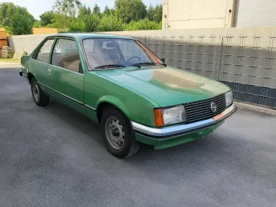 Gebraucht Opel Rekord 90 PS (66 kW) 1979 Grün Limousine