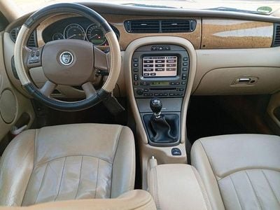 Jaguar X-type