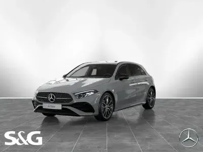 Gebraucht Mercedes A200 AMG 150 PS (110 kW) 2025 Manufaktur lack manufaktur ... Limousine