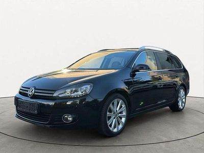 Deepblackperleffekt Gebraucht 2012 VW Golf VII Kombi | 11.480 € (Teuer)