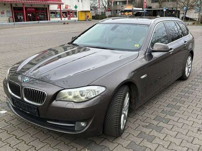 gebraucht BMW 520 Sport AUT. / VOLLAUSTATTUNG MIT PANORAMADACH