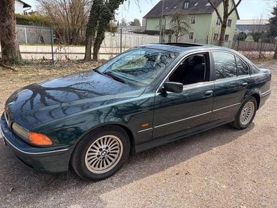 Gebraucht BMW 520 150 PS (110 kW) 1996 Grün Limousine