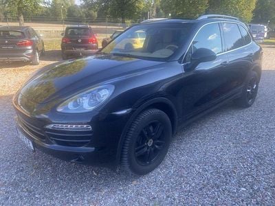 Gebraucht Porsche Cayenne 245 PS (180 kW) 2012 Unbekannt (metallic) SUV