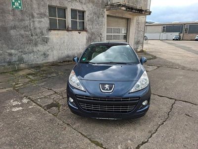 Gebraucht Peugeot 207 CC 156 PS (114 kW) 2012 Blau Cabrio