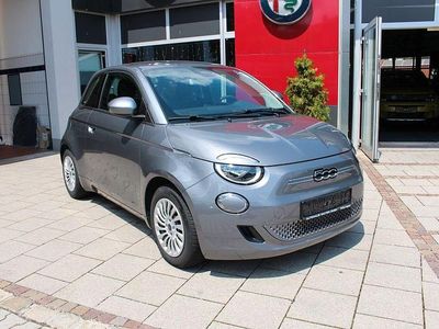 Gebraucht Fiat 500e Action 69 kW (95 PS) 2023 Colore esterno (mineral grau) Kleinwagen
