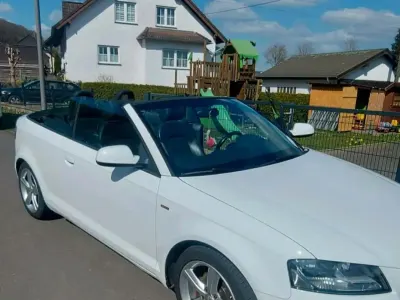 Gebraucht Audi A3 Cabriolet S-Line 105 PS (77 kW) 2010 Weiß Cabrio