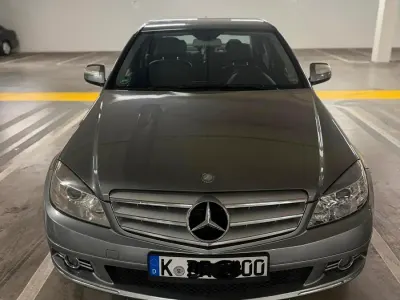 Gebraucht Mercedes C320 Avantgarde 224 PS (164 kW) 2007 Grau Limousine