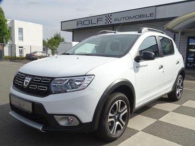 Weiß gletscherweiss Gebraucht 2021 Dacia Sandero Stepway Kleinwagen | 13.690 € (Fairer Preis)
