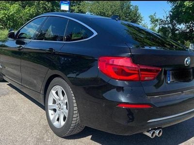 BMW 330 Gran Turismo