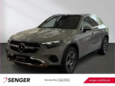 Gebraucht Mercedes GLC300 Avantgarde 269 PS (197 kW) 2024 Manufaktur lack manufaktur alp SUV