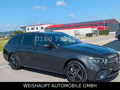 Gebraucht Mercedes E300 AMG line 306 PS (225 kW) 2022 Grau Kombi