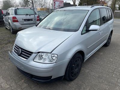 gebraucht VW Touran 1.6 Trendline