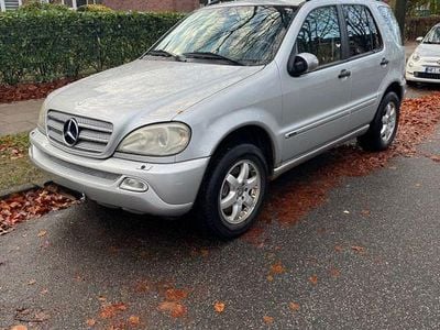 Mercedes ML270