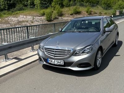 Mercedes E200