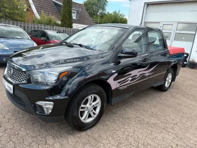 Gebraucht SsangYong Actyon 155 PS (114 kW) 2016 Schwarz Pickup