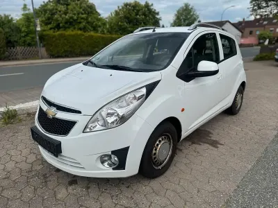Gebraucht Chevrolet Spark LS 82 PS (60 kW) 2010 Weiß Kleinwagen