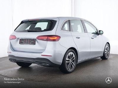 Mercedes B200