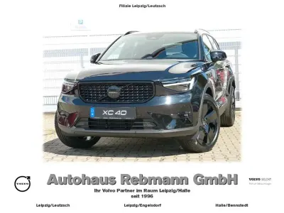 Gebraucht Volvo XC40 Plus 163 PS (119 kW) 2025 Onyx black / metallic SUV