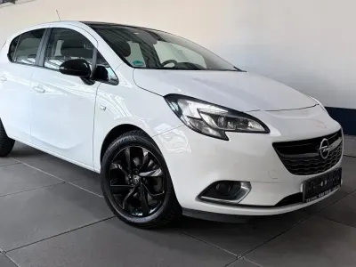 Gebraucht Opel Corsa Color Edition 101 PS (74 kW) 2015 Weiß Kleinwagen