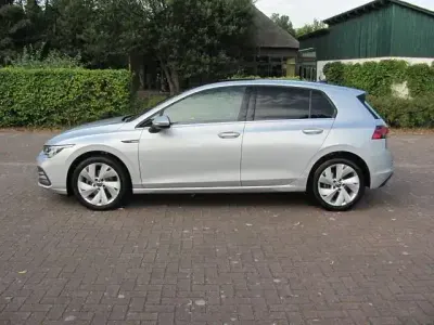 Gebraucht VW Golf VIII Style 150 PS (110 kW) 2020 Andere Limousine