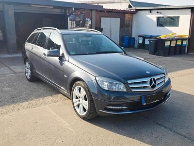 Gebraucht Mercedes C250 204 PS (150 kW) 2010 Grau Kombi