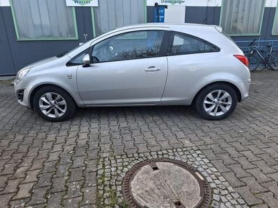Gebraucht Opel Corsa Energy 69 PS (50 kW) 2014 Silber Kleinwagen