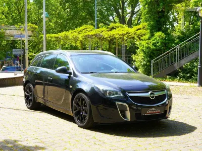 Gebraucht Opel Insignia OPC 325 PS (239 kW) 2016 Schwarz Kombi