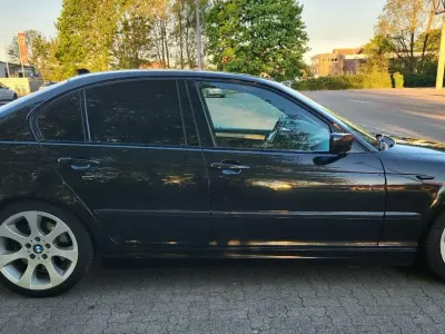 Gebraucht BMW 330 M Sport 231 PS (169 kW) 2003 Schwarz Limousine