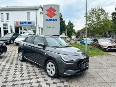 Używany Suzuki Swift Comfort 83 KM (61 kW) 2026 Szary Hatchback
