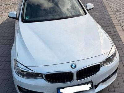Usata BMW 330 Sport Line 258 CV (189 kW) 2015 Bianco Berlina