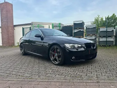 Gebraucht BMW 335 Performance 306 PS (225 kW) 2008 Schwarz Coupé