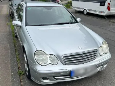Gebraucht Mercedes C180 Classic 143 PS (105 kW) 2006 Silber Kombi