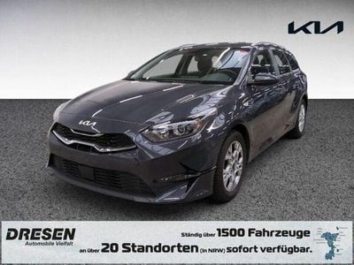 Gebraucht Kia Ceed Sportswagon Vision 140 PS (102 kW) 2025 H8g) pentametal met. (grau Kombi