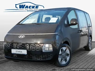 Gebraucht Hyundai Staria Trend 225 PS (165 kW) 2024 Farbe: schwarz Van / Kleinbus