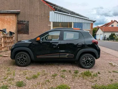 Gebraucht Dacia Spring Comfort Plus 33 kW (45 PS) 2022 Schwarz Kleinwagen