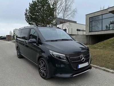 Usata Mercedes V300 Avantgarde 237 CV (174 kW) 2022 Nero Monovolume