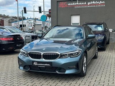 Second-hand BMW 330 Sport Line 265 CP (194 kW) 2019 Albastru Break