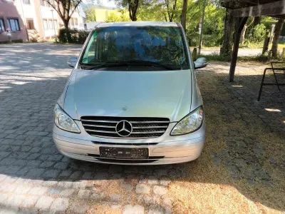 Używany Mercedes Viano 150 KM (110 kW) 2006 Srebrny Minivan
