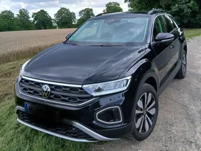 Gebraucht VW T-Roc 150 PS (110 kW) 2023 Schwarz SUV