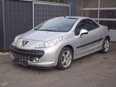 gebraucht Peugeot 207 CC Cabrio-Coupe Sport