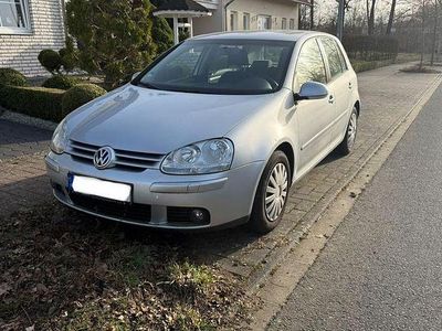 Gebraucht VW Golf V 80 PS (58 kW) 2007 Silber Limousine