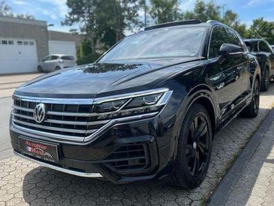 Gebraucht VW Touareg R-line 286 PS (210 kW) 2019 Deep black perleffekt SUV