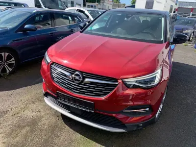Gebraucht Opel Grandland X 131 PS (96 kW) 2019 Rot SUV
