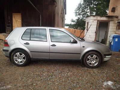 VW Golf IV