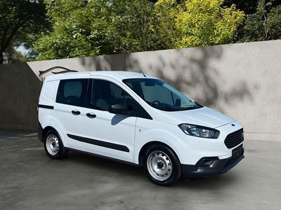 Używany Ford Transit 101 KM (74 kW) 2019 Biały Kombi