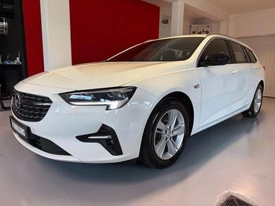 Second-hand Opel Insignia Business 174 CP (127 kW) 2022 Alb Break