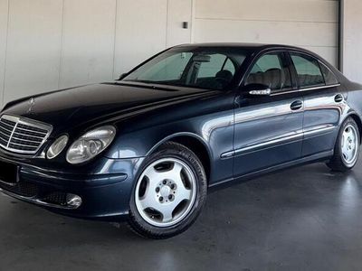 Mercedes E240