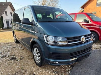 Gebraucht VW Multivan 150 PS (110 kW) 2018 Grün Van