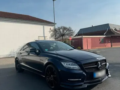 Gebraucht Mercedes CLS500 AMG line 408 PS (300 kW) 2011 Blau Coupé