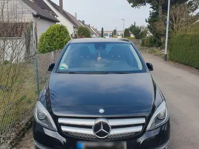 Gebraucht Mercedes 220 184 PS (135 kW) 2014 Schwarz Van / Kleinbus